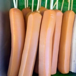 ไส้กรอกหนังกรอบ