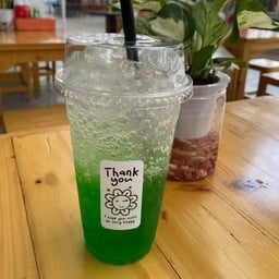 พร้าวปั่นคุณปุณ ตลาดโรงทอจอหอ