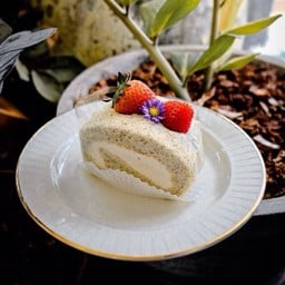 Earl Grey Roll Cake