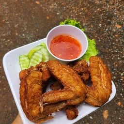 ป้าข้างบ้าน อาหารตามสั่ง