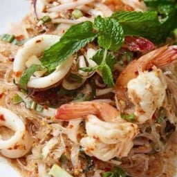 ลาบวุ้นเส้นทะเล