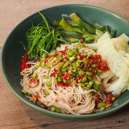 ยำขนมจีนน้ำปลาร้าใต้