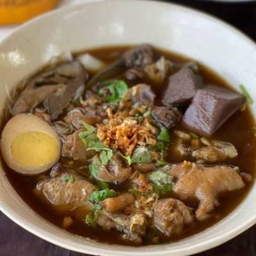 ก๋วยจั๊บหมูน้ำข้น