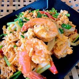 กุ้งผัดผงกะหรี่