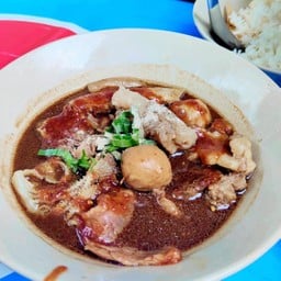 พิเศษเนื้อ (เต๋วเรือ)