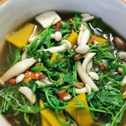 แกงเห็ดใบย่านาง แกงเห็ด