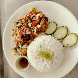 ข้าวปลากระป๋องผัดไข่