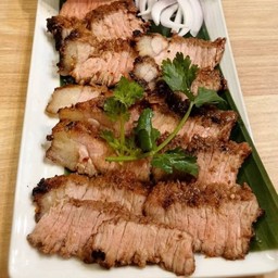 เนื้อย่างติดมัน