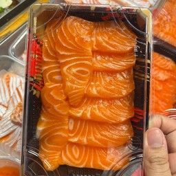 เนื้อแซลม่อน ซาซิมิ