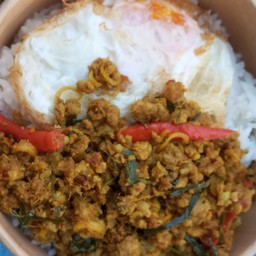 หมี ระเบิด ไก่กรอบ ยำไก่แซ่บ