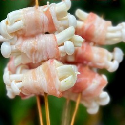 สามชั้นพันเห็ดชิเมจิ