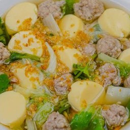 แกงจืดเต้าหู้หมูสับ