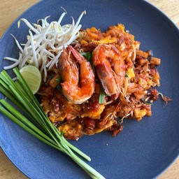 ผัดไทย กุ้งสด