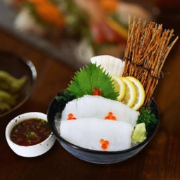 424.IKA SOMENRaw (Squid Noodles)