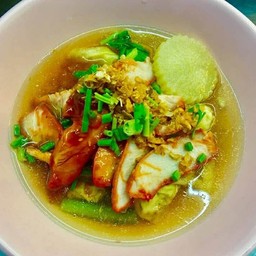 เกี๊ยวน้ำน้ำใสพิเศษ