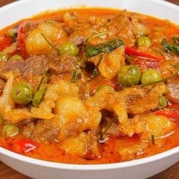 พะแนงเนื้อ + ข้าวสวย