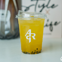 เสาวรส โซดา