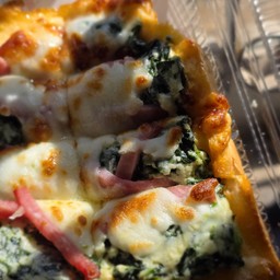 ปิ้งผักโขม+แฮมโรยชีส