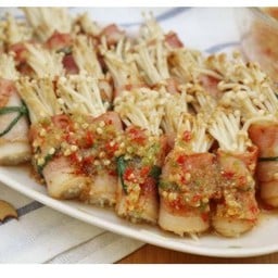 อากู๋ หมูหมึกนึ่งมะนาว