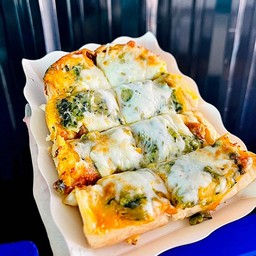 ปังปิ้ง ผักโขมปูอัดชีส