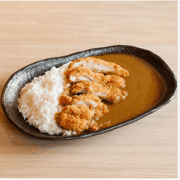 ข้าวแกงกะหรี่สะโพกไก่ทอด