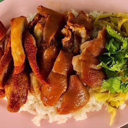 ข้าวคากิ+หมูหลบแดด