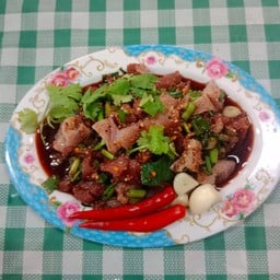 ร้านตำแซ่บตำนัว 888 หลังมอ อยู่ข้างร้านกอเงิน