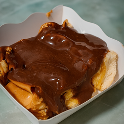 ขนมปังปิ้ง ไส้ไมโลลาวา