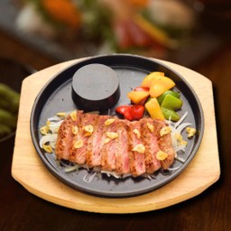 1403.Wagyu Beef Steak