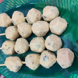 ลูกชิ้นไก่สาหร่าย