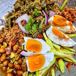 มะม่วงไข่เค็ม+ปลากรอบ