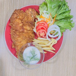 ข้าวยำไก่แซ่บบัวลอยไข่หวาน