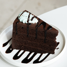 Super Chocolate  Cake