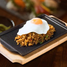 1504.Sobameshi Fried Rice and Chopped Yakisoba Noodles