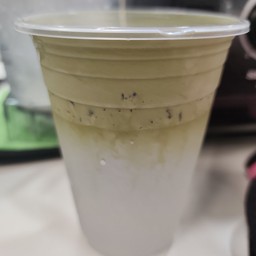 มะพร้าวน้ำหอมปั่นนมสด (BigC)