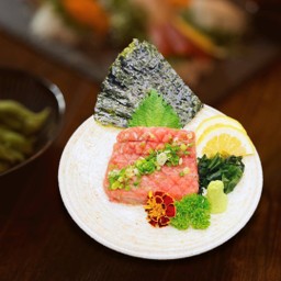 7805.Maguro Negi Tataki