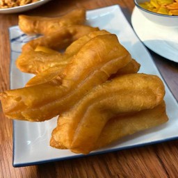 ปาท่องโก๋ดั้งเดิม(แบบชุด8-10ตัว)