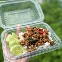 ผัดกะเพราเลิฟเวอร์