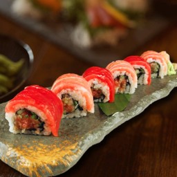 1009. Maguro Roll ( Half 3 pcs )