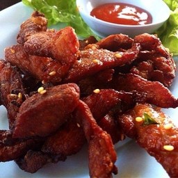 เนื้อแดดเดียวทอด