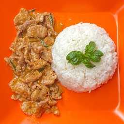 ข้าวพะแนงหมู