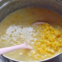 ต้มบวดข้าวโพด