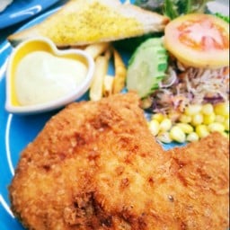 crispy chickenสเต็กไก่กรอบ