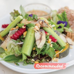 สลัดเมี่ยงปลาทูหมี่ข้าวกล้อง