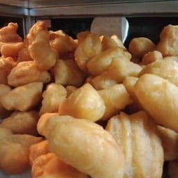 ร้านอารีข้างเซเว่น สาขา ปตท.ค7