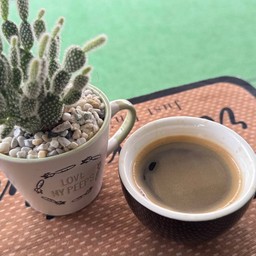 อเมริกาโน่ร้อน