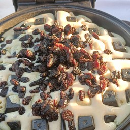 วาฟเฟิลไส้ลูกเกด