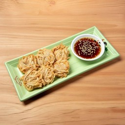 เผือกกะทิทอด