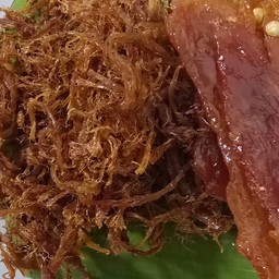 ข้าวเหนียวหมูฝอยน้องไอรีน