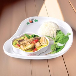 ข้าวหรือขนมจีน แกงเขียวหวานโบราณ